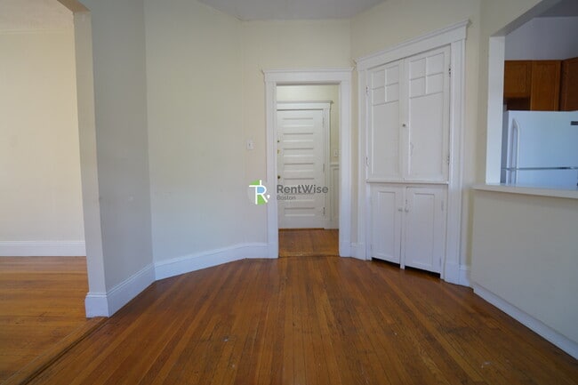 Building Photo - 1788 Beacon St