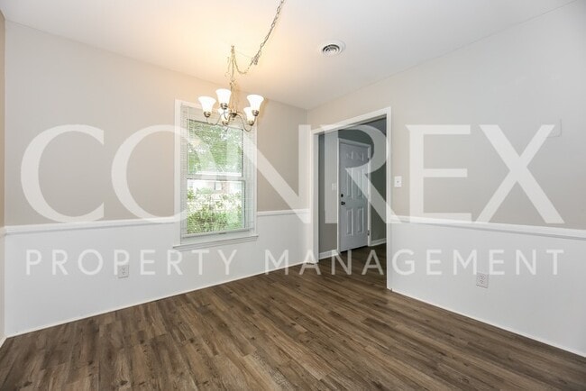 Building Photo - Charming Three Bedroom Home Now Available