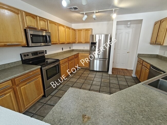 Building Photo - 3421 N Green Gulch Ct