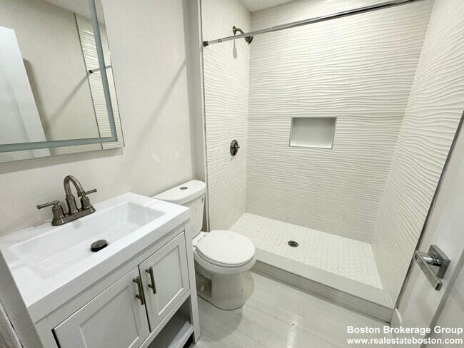 Foto del edificio - 72 Belden St