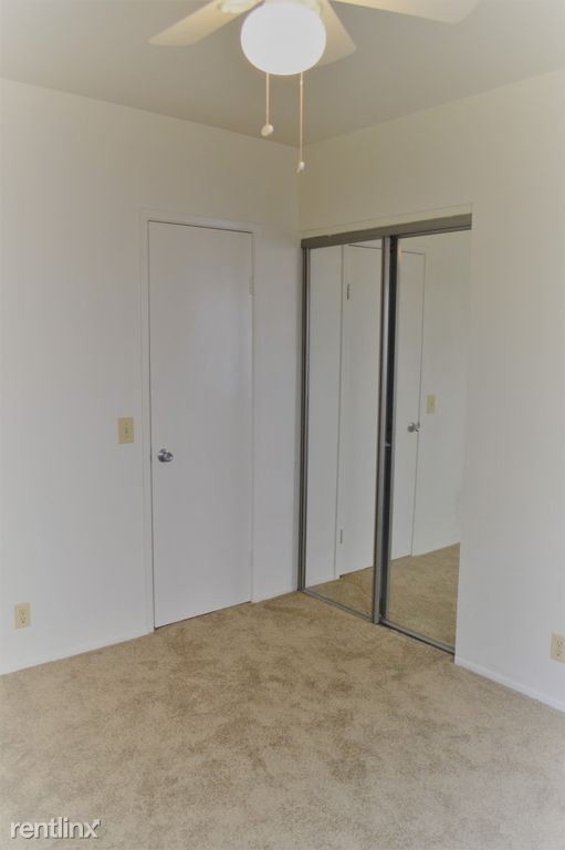 Building Photo - 2 br, 2 bath Condo - 2144 Oceanside Blvd