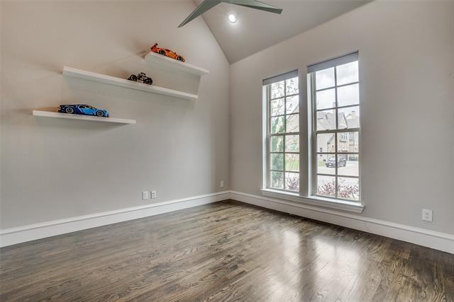 Building Photo - 932 Shadyside Ln