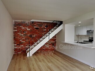 Building Photo - 2622 Spinnaker Ave