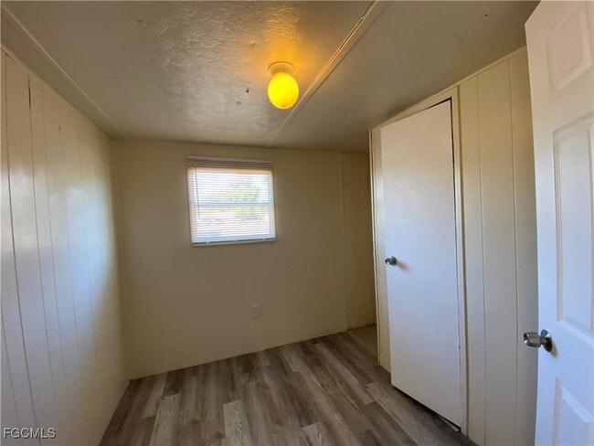 Foto del edificio - 8335 Wooley Dr