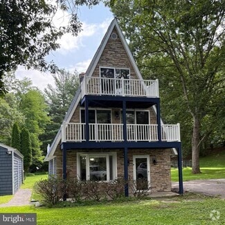 Building Photo - 3399 Murray Rd