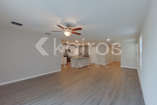 Building Photo - 4397 SW 85 Ln