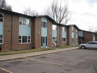 Primary Photo - Centennial Manor East