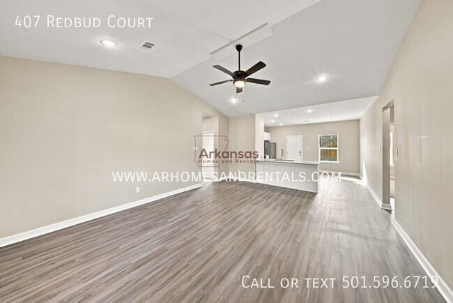 Foto del edificio - 407 Redbud Ct