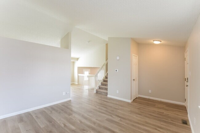 Foto del edificio - 5220 E 123rd Ave