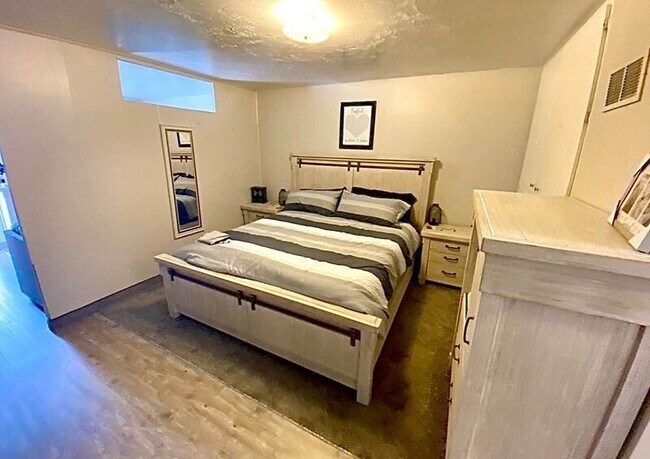 Foto del edificio - 620 E 600 N