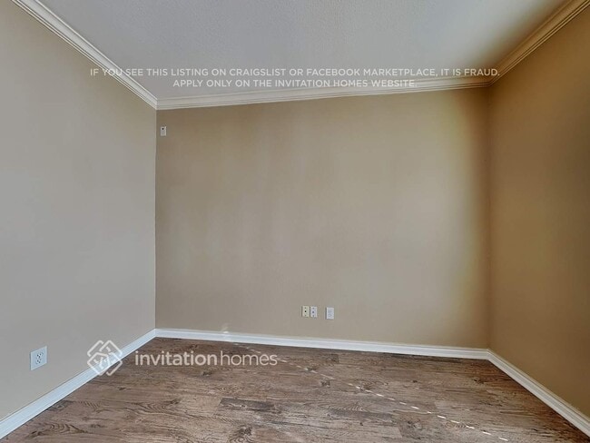 Building Photo - 830 Randall Rd