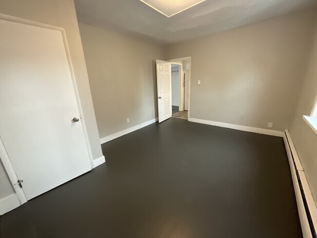 Foto del edificio - 422 N High St