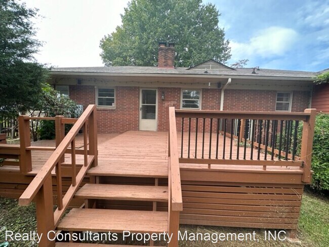 Building Photo - 3 br, 2 bath House - 1504 Pinehurst Drive
