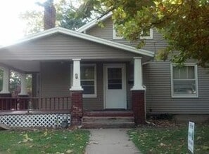 Building Photo - 524 S Hardy Ave