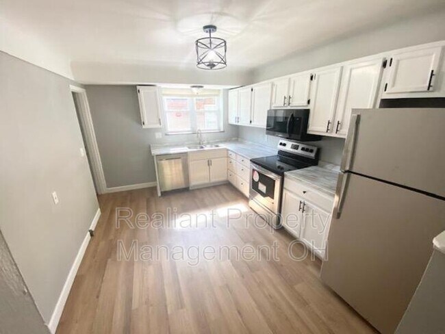 Foto del edificio - 1131 Wilmont Ct