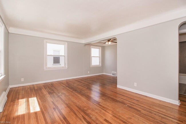 Building Photo - 6502 Kenneth Ave