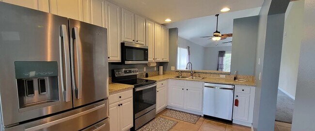 Foto del edificio - 3420 Dairy Rd