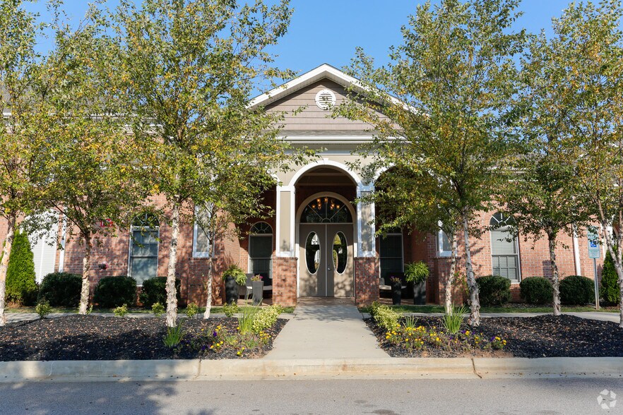 The Grand on Julian Rentals Salisbury, NC