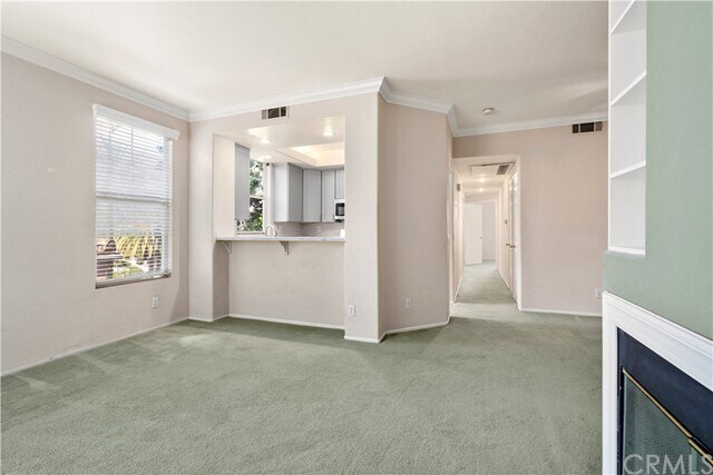 Building Photo - 8000 E Venice Way