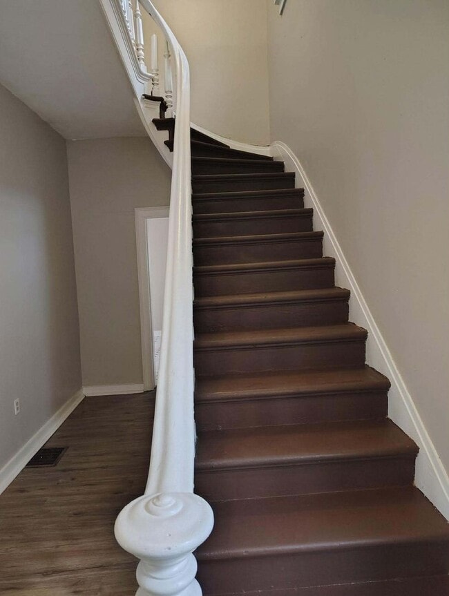 Building Photo - 1-3 McConnel Avenue