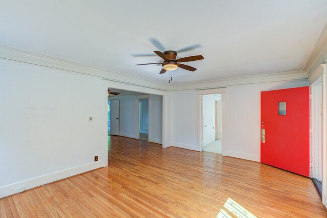 Foto del edificio - 835 N Ogden Dr