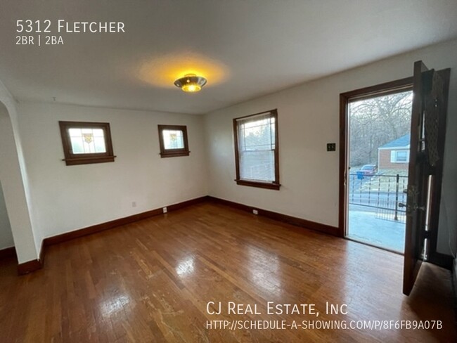 Foto del edificio - 5312 Fletcher St