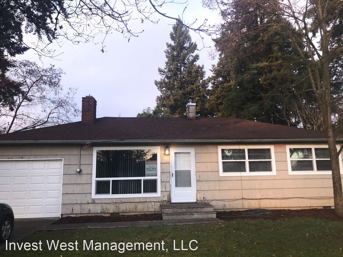 Primary Photo - 2 br, 1 bath House - 10200 SE ST. HELENS AVE