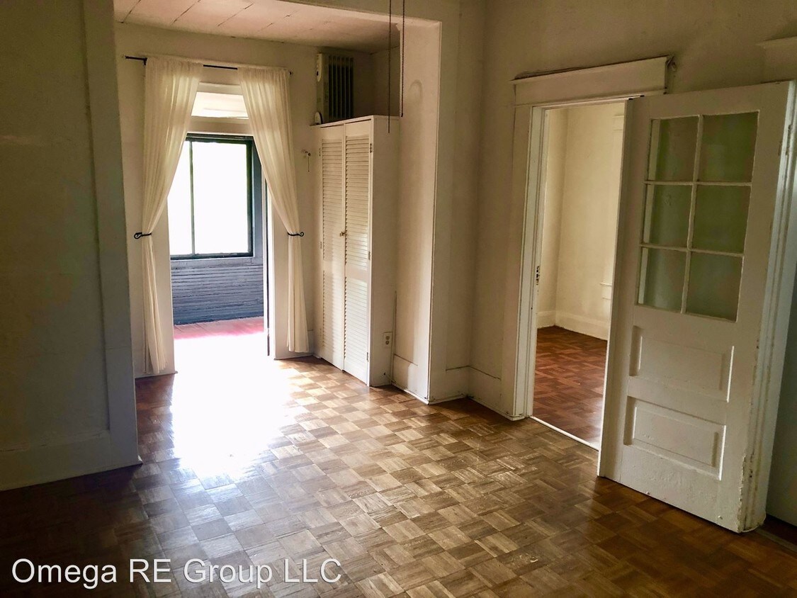 Foto principal - 608 S Newport Ave