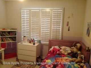 Foto del edificio - 9592 Castle Ridge Cir