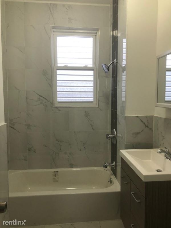 Building Photo - 4 br, 3 bath Apartment - 99 Brill St