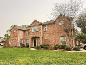Building Photo - 4027 Park Thicket