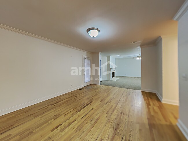 Foto del edificio - 1506 Bunbury Drive