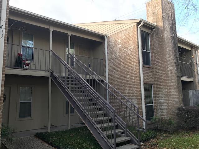 Primary Photo - 700 Thicket Ln
