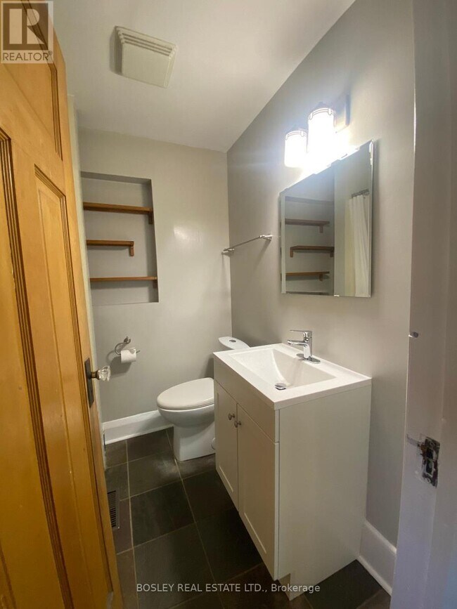 Photo du bâtiment - 33 Lorindale Ave