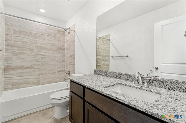Building Photo - 1226 Lehmann Dr