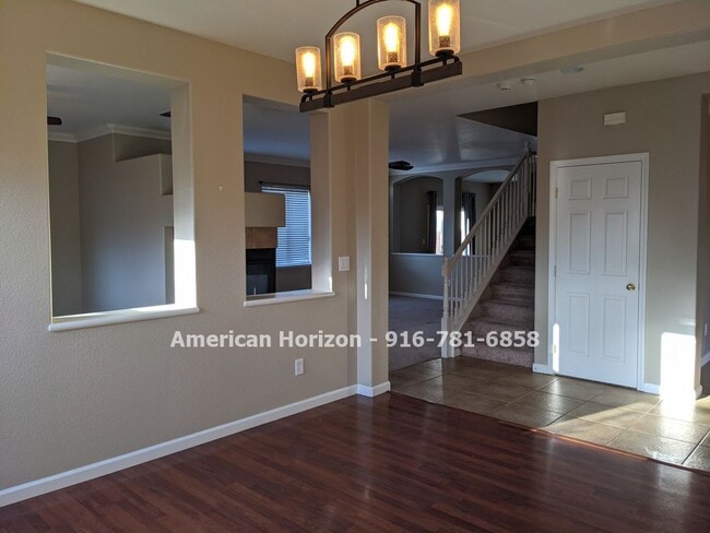 Building Photo - LEASED---Rare Rental Solar 6 bedroom with