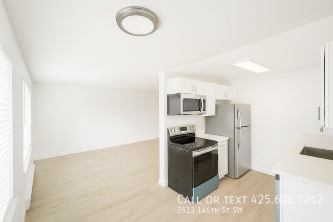 Building Photo - 7513 146th St SW