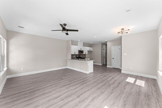Building Photo - 9317 Caddo Rd