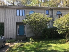Building Photo - 1445 Goose Landing