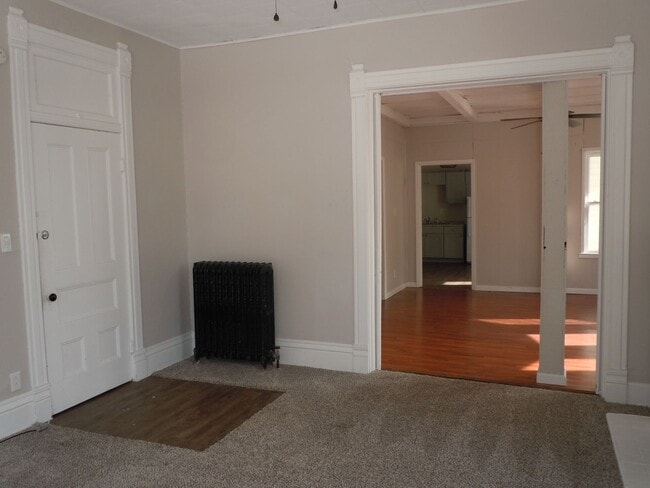 Building Photo - 312 S Fillmore St