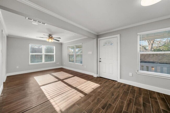 Foto del edificio - 203 Catherine St