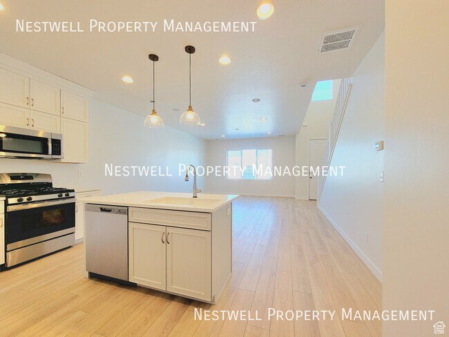 Building Photo - 3728 S 3300 W