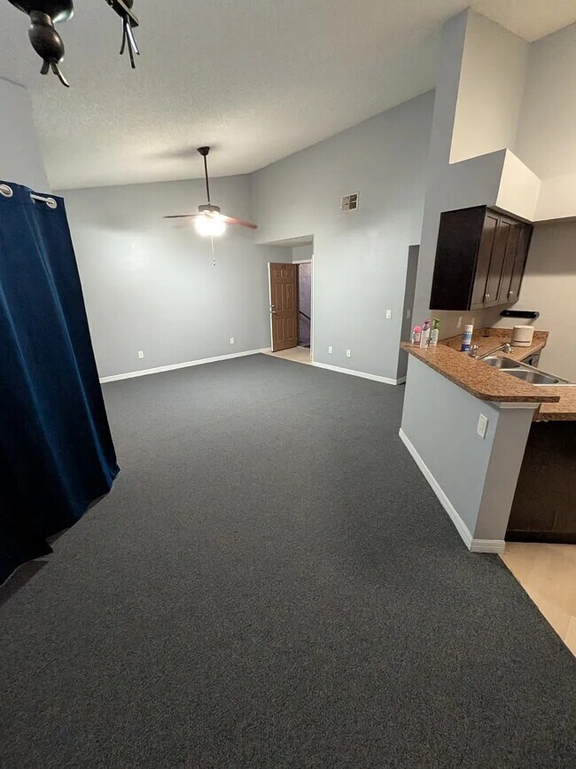 Foto del edificio - 4668 Pembrook Pl