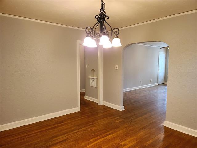 Foto del edificio - 5707 Ross Ave