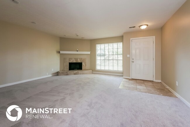 Building Photo - 8202 Winewood Ct