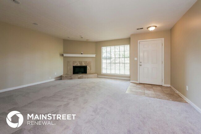 Foto del edificio - 8202 Winewood Ct