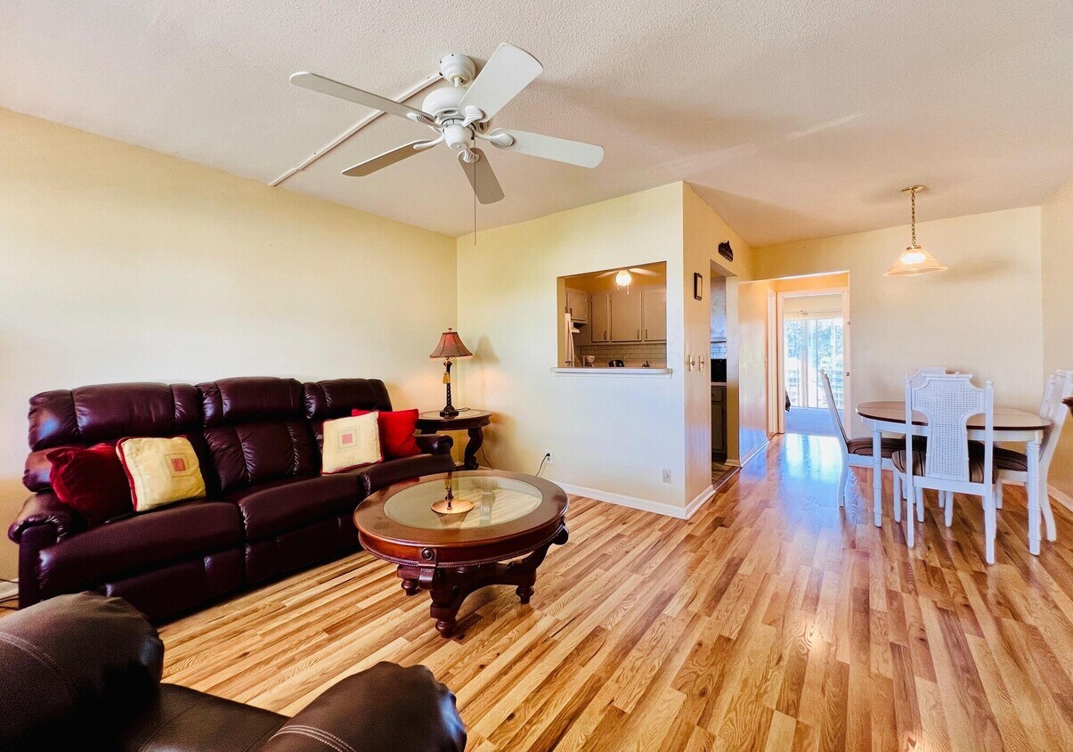 Foto principal - 211 Easthampton I