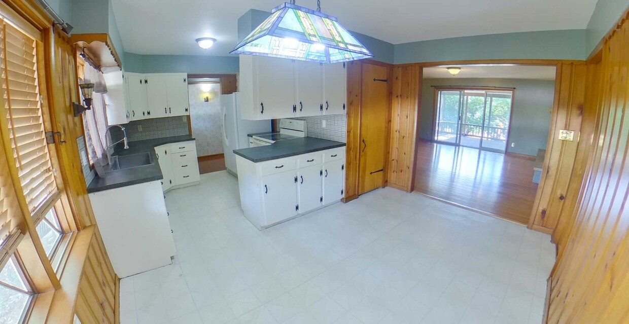 Primary Photo - 711 CANFIELD DR