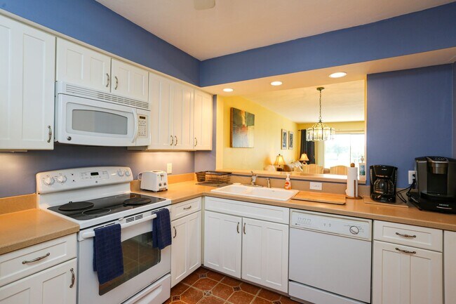 Foto del edificio - 1075 Foxfire Ln