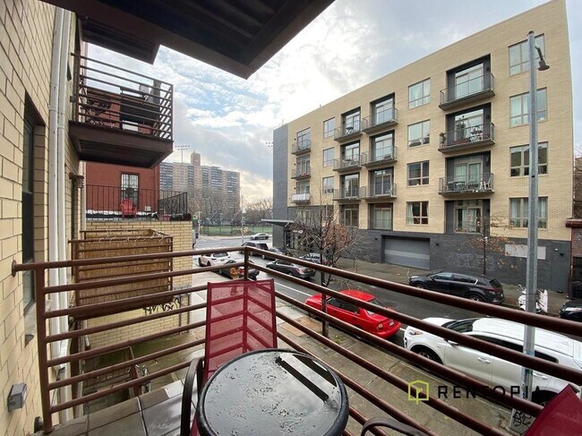 Foto del edificio - 120 Leonard St